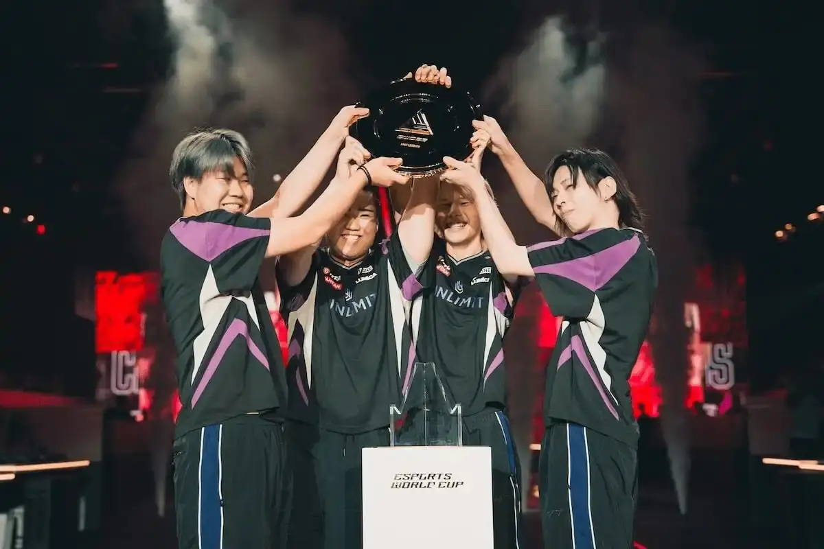 Team UNLIMIT juara Apex Legends Global Series (ALGS) di EWC 2026 (FOTO: Dok.EWC 2026)