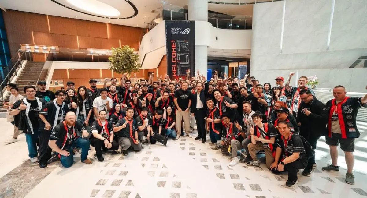 ROG Homecoming 2026 Rayakan 20 Tahun Republic of Gamers, Dua Superfan Indonesia Wakili Komunitas Global